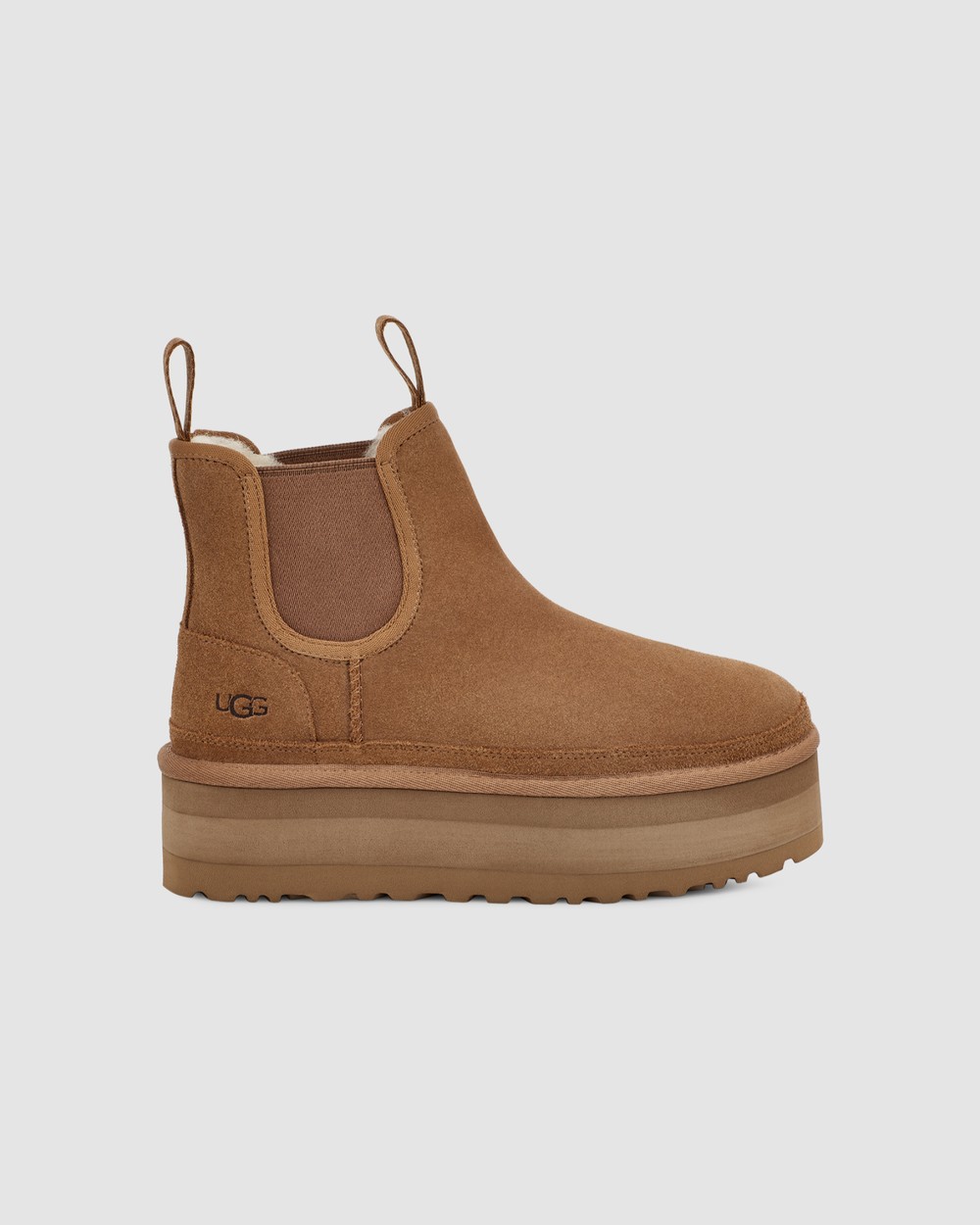 Neumel Platform Chelsea Chestnut UGG