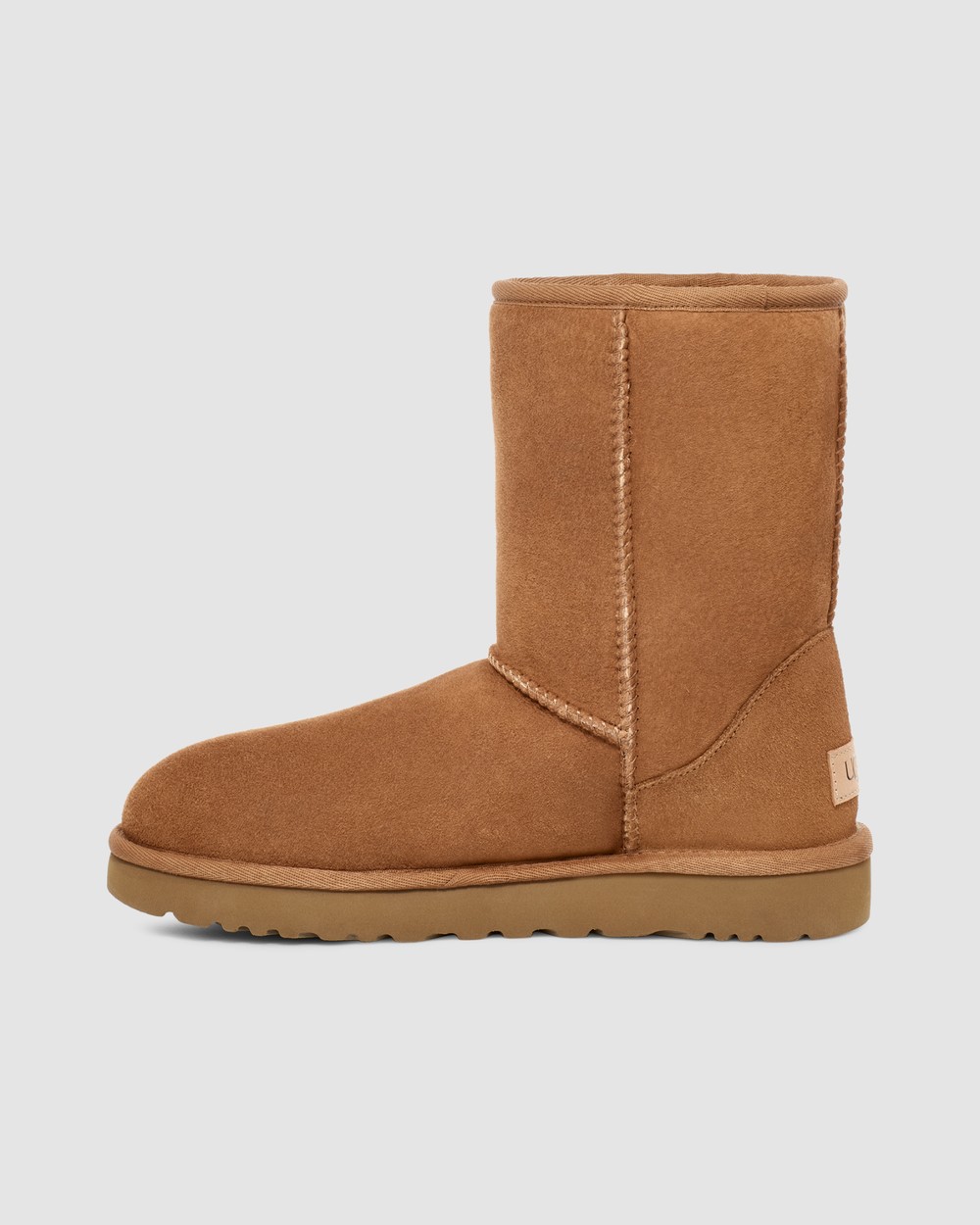 Uggs classic short chestnut 2025