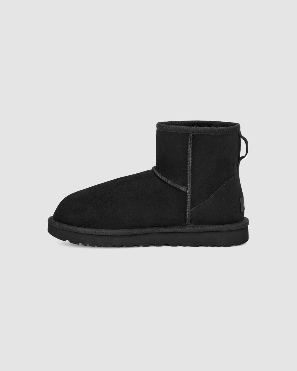Ugg mini ii black new arrivals