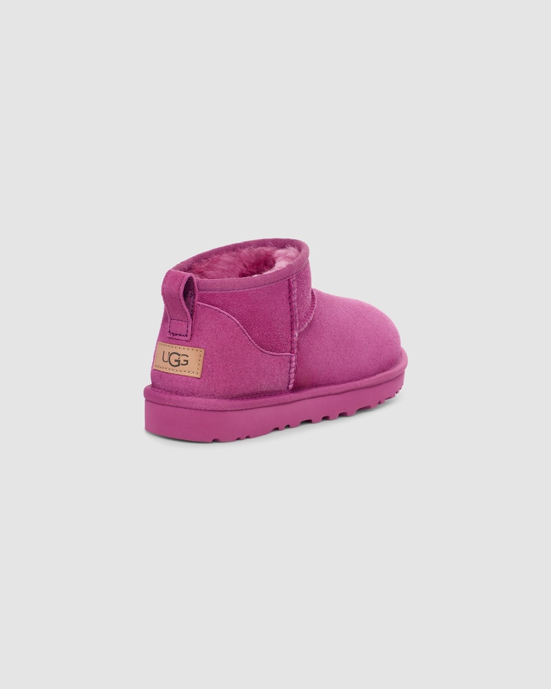 Ugg bodacious store