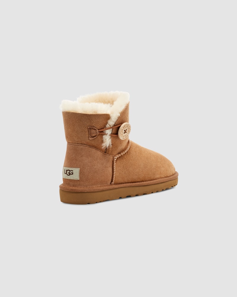 Ugg chestnut bailey button boots sale