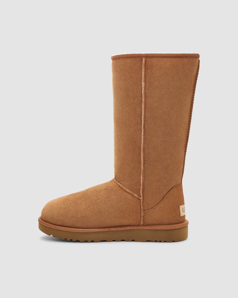 Ugg boots top classic tall chestnut