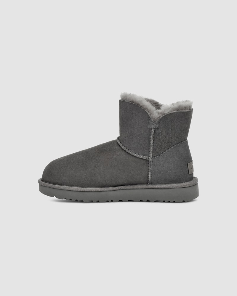 Ugg classic store cuff mini grey