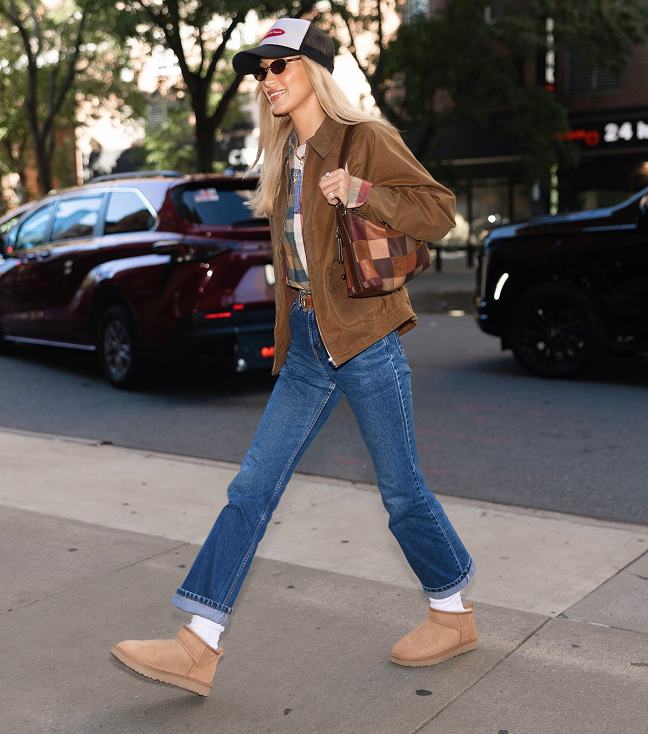 UGG AU on Bella Hadid