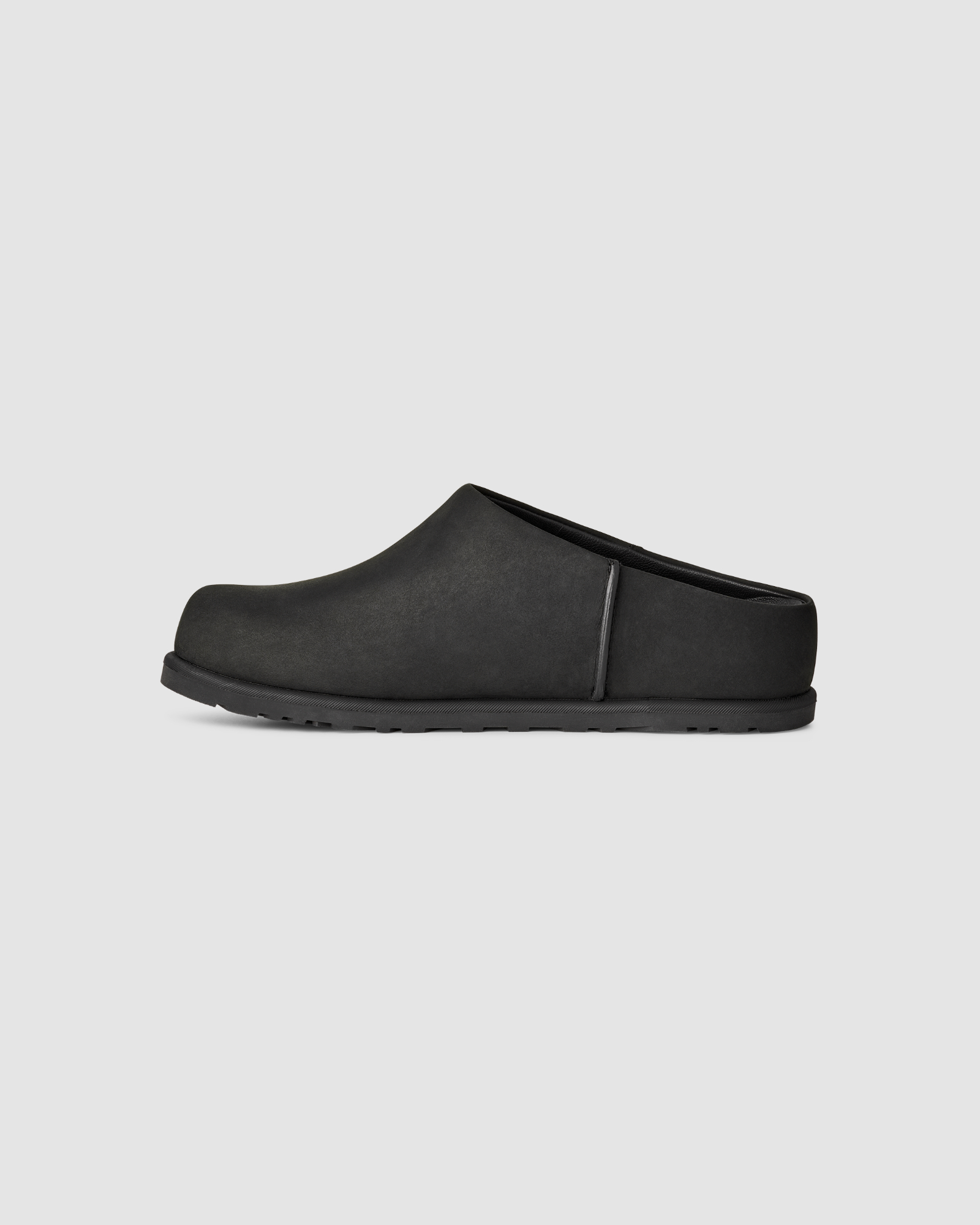 Otzo Clog Black | UGG