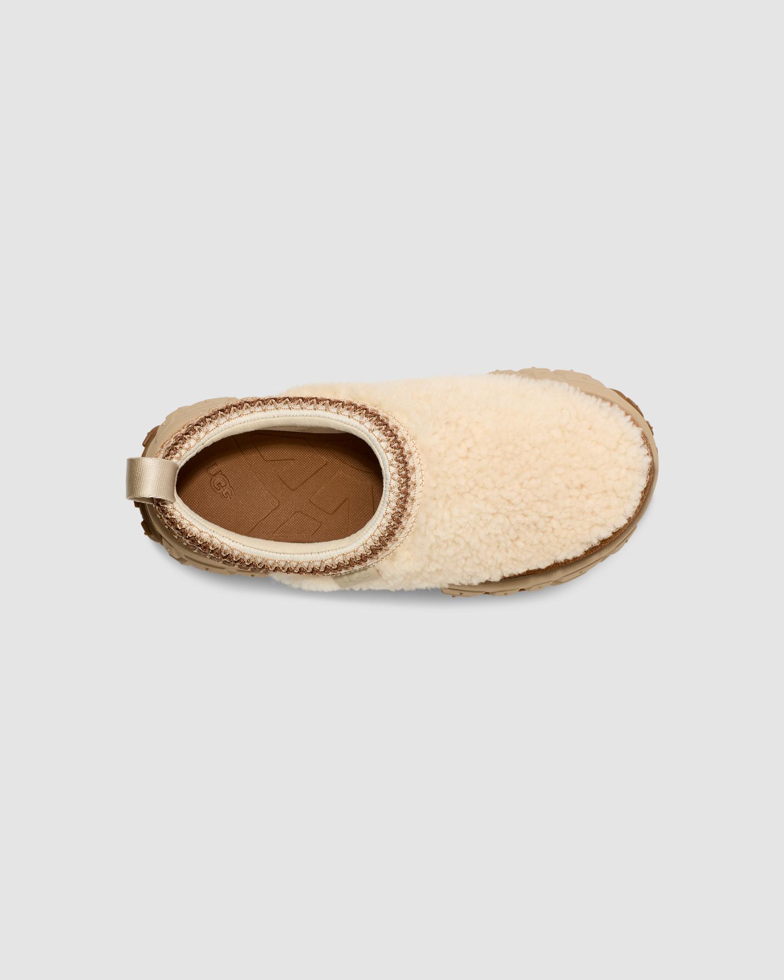 Unisex Venture Daze Cozy Clog in Natural | UGG