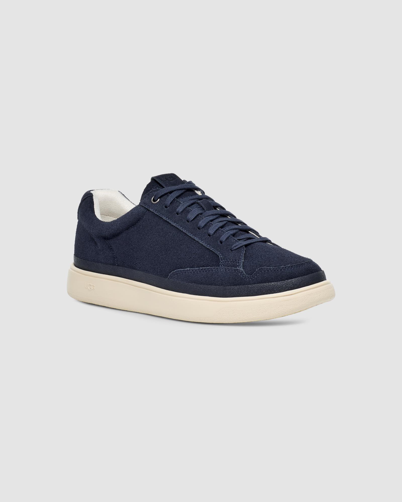 【UGG】South Bay Sneaker Low Suede スニーカー Amazon.com | UGG Men's South Bay Sneaker Low Suede, Ceramic