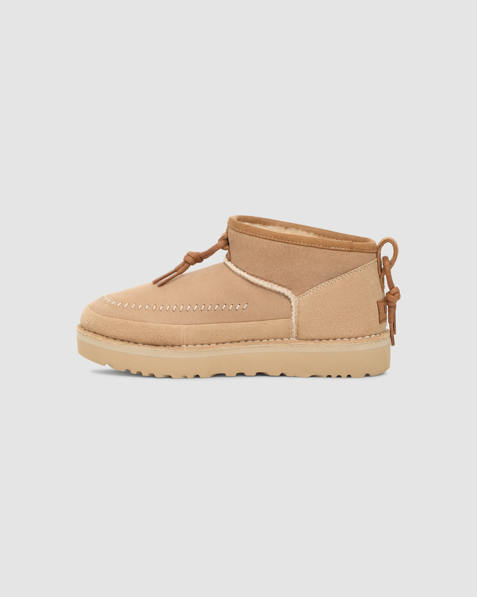 専用新品 アグ AGG CLASSIC MINI REGENERATE 21.0 Classic Mini Regenerate Boot | UGG®