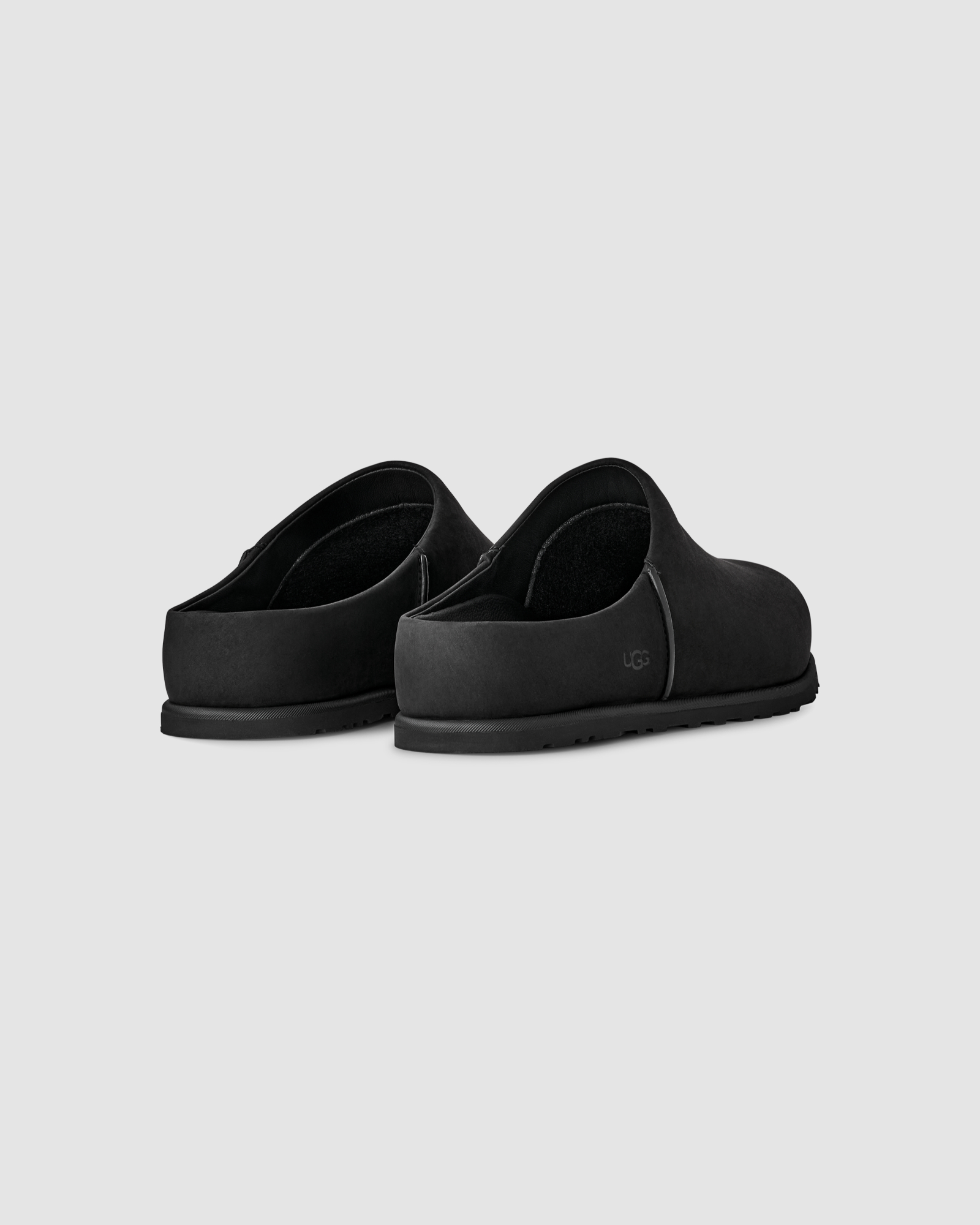 Otzo Clog Black | UGG