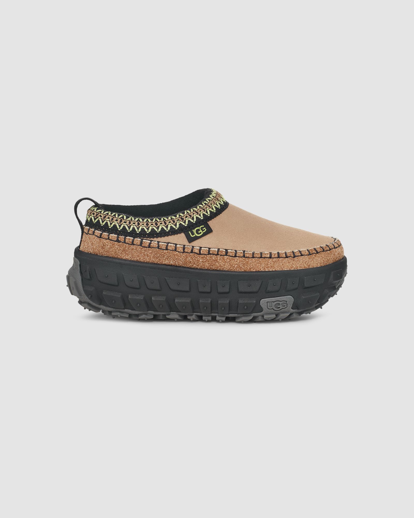 Unisex Venture Daze in Sand / Black | UGG