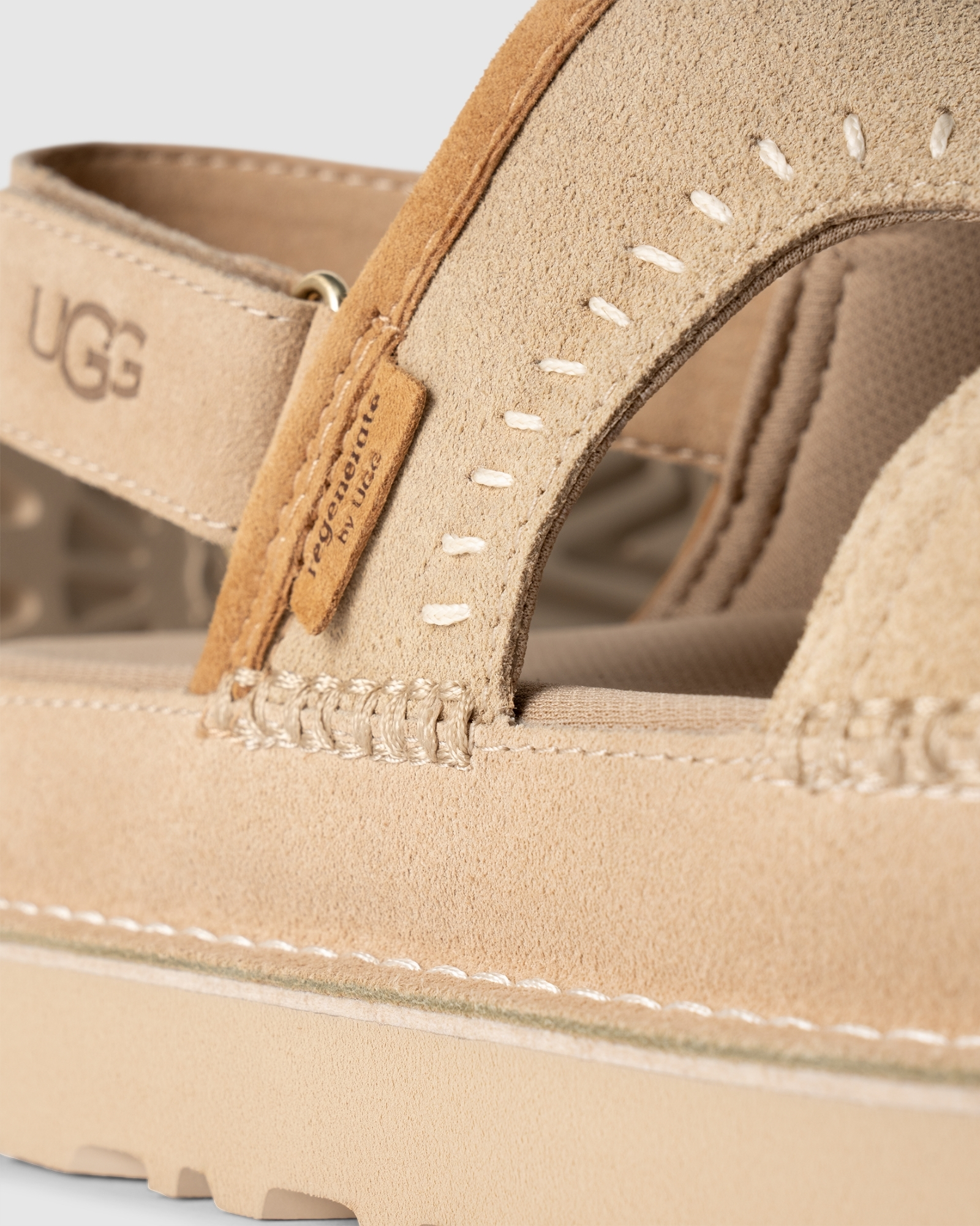 サンダル・ミュール UGG Women Sandals 1167369 SAN SAND beige Women's GoldenStar Regenerate Sandals | UGG