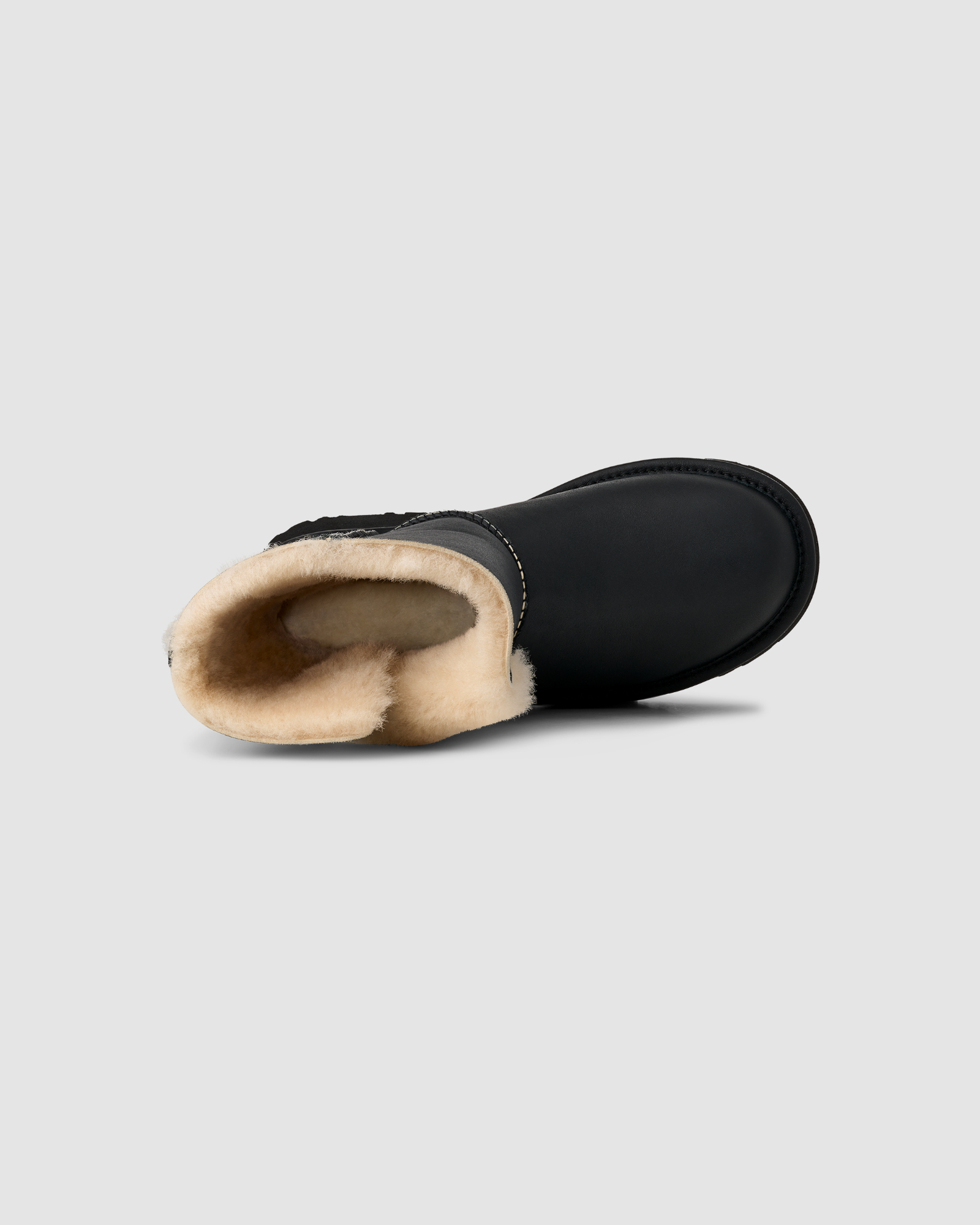 Esmee Leather Boot Black | UGG