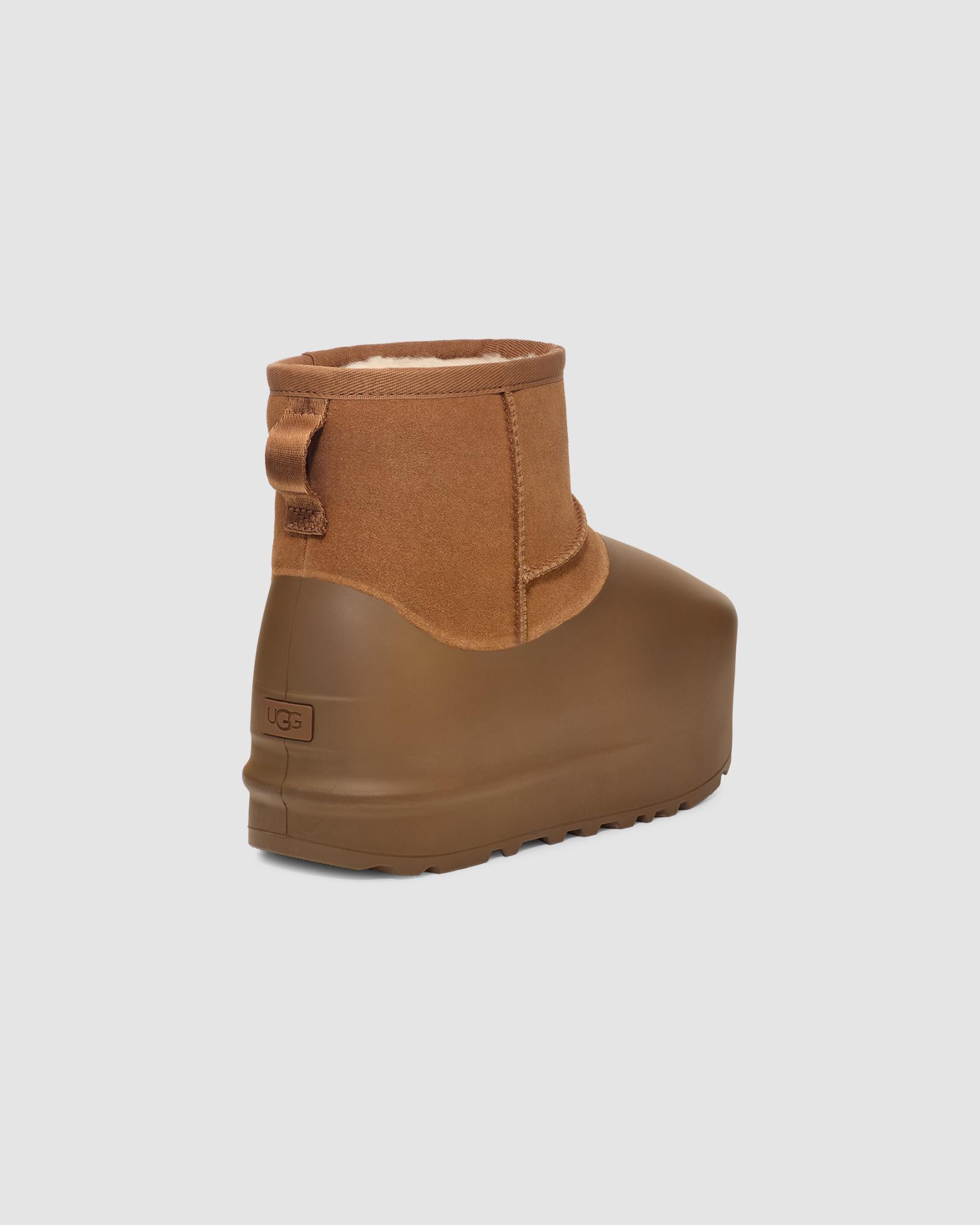 靴 UGG classic pumped molded UGG Mini Classic Pumped Molded Boots | Brown | FARFETCH