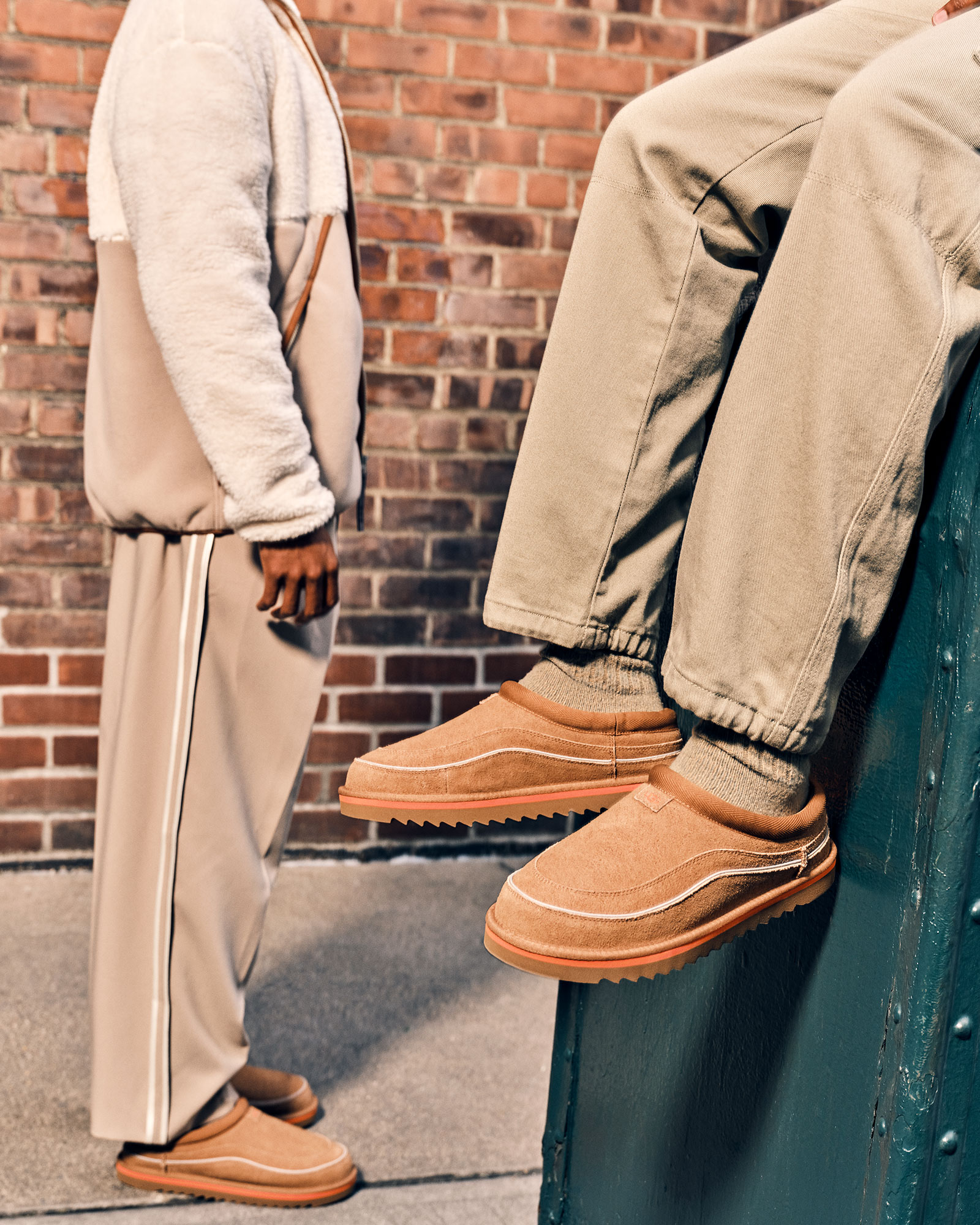 Wearing Ugg Slippers Mens Ugg Style Boots Cheap Denim Uggs Back In