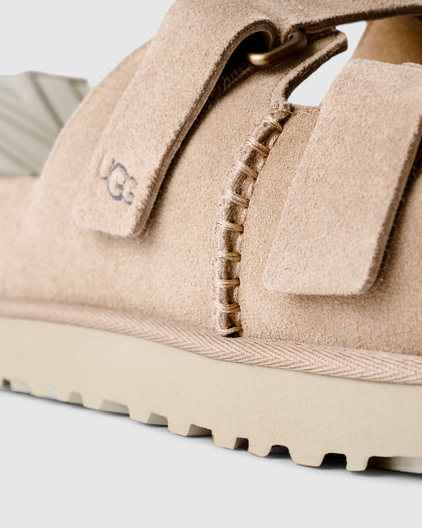 Goldenstar Hi Slide Sand | UGG